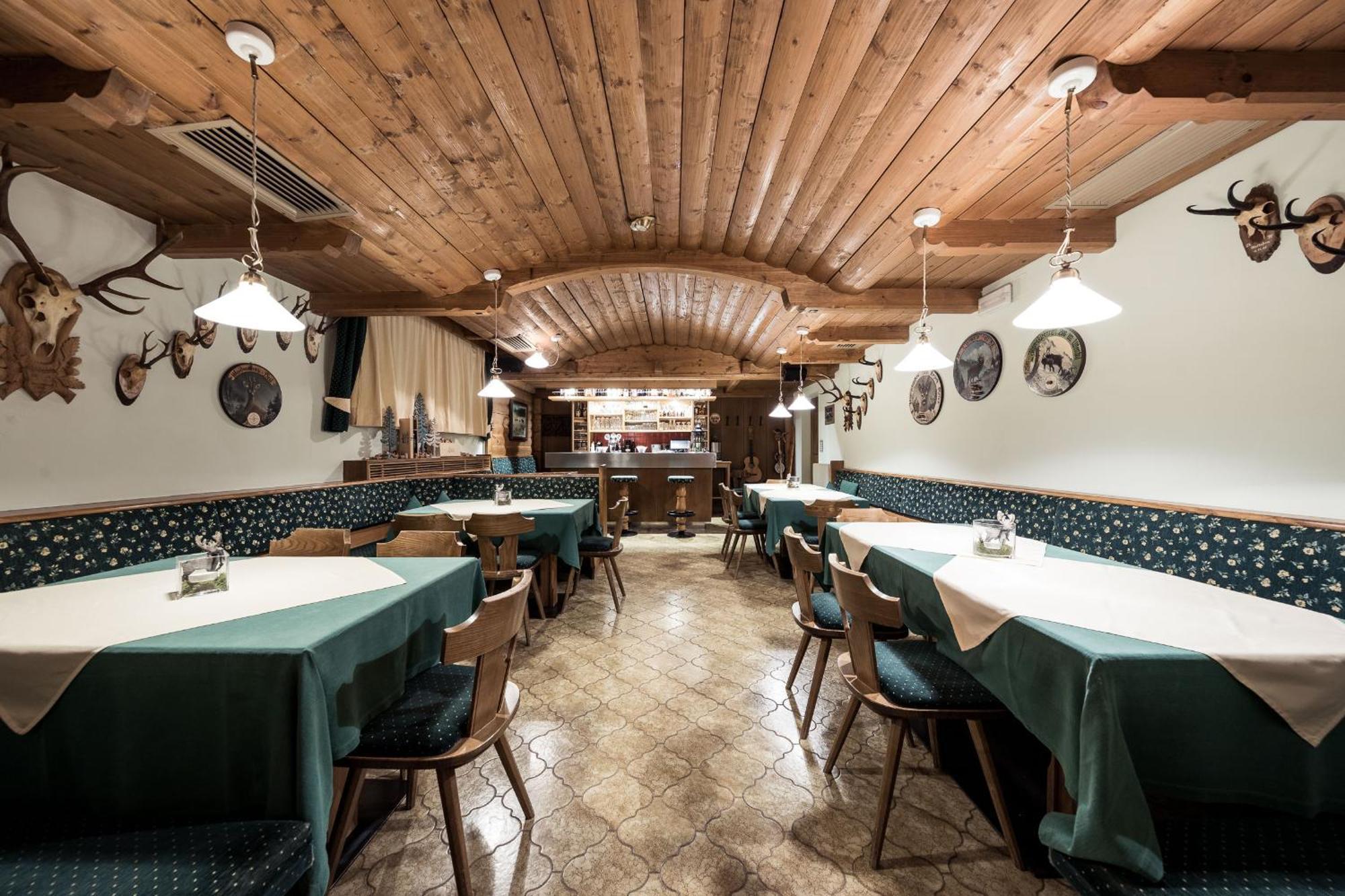 Hotel Alpenhof Ultimo Luaran gambar