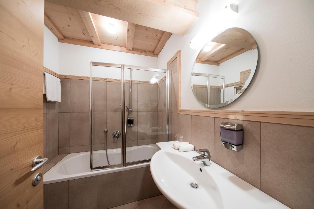 Hotel Alpenhof Ultimo Luaran gambar